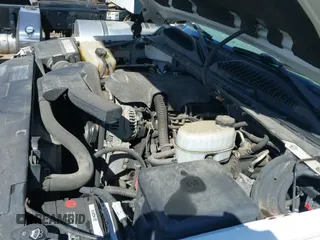 2005 Chevrolet Suburban Z71 with VIN 3GNFK16Z05G283414, listed as a IAAI auction lot 41656483 with 185,501 mi miles and . Bid and sale history available at DreamBid. Image 20.