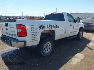 2008 Chevrolet Silverado 1500 Work Truck with VIN 1GCEC14X48Z102032, listed as a IAAI auction lot 41943346 with 398,280 mi miles. Bid and sale history available at carsss.com. Image 4.