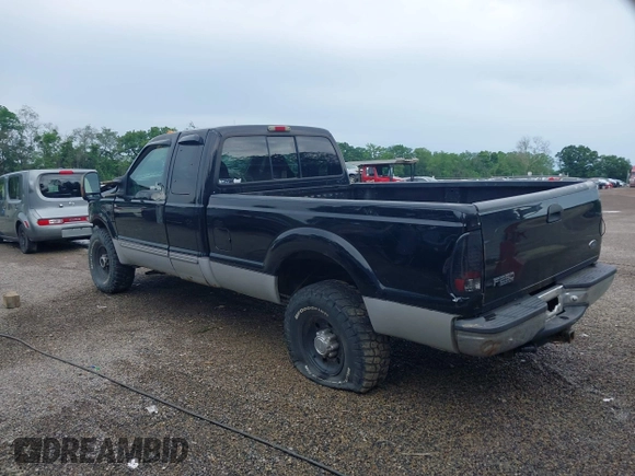 2000 Ford F-250 XL with VIN 1FTNX21L0YEB68631, listed as a IAAI auction lot 42639352 with 263,245 mi miles and . Bid and sale history available at DreamBid. Image 3.