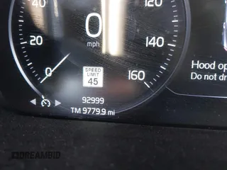 2021 Volvo XC40 Inscription with VIN YV4AC2HL8M2602643, listed as a IAAI auction lot 41601331 with 92,999 mi miles. Bid and sale history available at carsss.com. Image 16.
