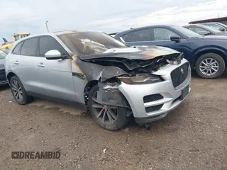 2018 Jaguar F-Pace 25t Prestige с VIN SADCK2FX3JA324583, выставлен на аукционе IAAI как лот 42483594 с пробегом 84 677 миль миль и . История ставок и продаж доступна на DreamBid. Изображение 1.
