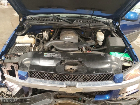 2003 Chevrolet Avalanche with VIN 3GNEK13T43G202892, listed as a Copart auction lot 47370115 with 184,065 mi miles and Non Repairable. Bid and sale history available at carsss.com. Image 11.