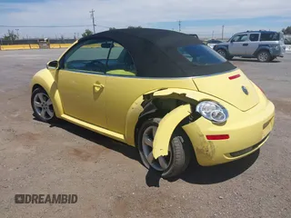 2007 Volkswagen Beetle with VIN 3VWSG31Y27M420387, listed as a IAAI auction lot 42667031 with 140,584 mi miles and . Bid and sale history available at DreamBid. Image 3.