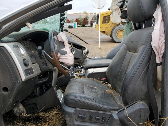 2013 Ford F-150 XL с VIN 1FTFW1ET1DFC71976, выставлен на аукционе Copart как лот 54771005 с пробегом Не указан миль и Списание • Salvage title. История ставок и продаж доступна на DreamBid. Изображение 7.