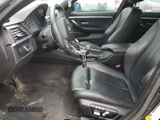 2017 BMW 4 Series 430i xDrive z VIN WBA4F9C56HG792120, wystawiony jako Copart lot #54511365 z przebiegiem 94 214 mil mil oraz Szkoda całkowita • Salvage title. Historia ofert i sprzedaży dostępna na DreamBid. Obrazek 7.
