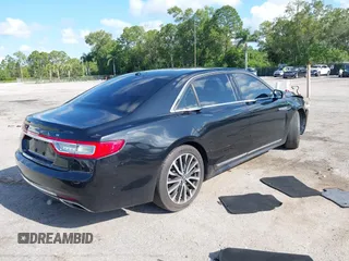 2017 Lincoln Continental Select with VIN 1LN6L9SK4H5620347, listed as a IAAI auction lot 42515076 with 194,736 mi miles and . Bid and sale history available at DreamBid. Image 4.