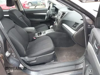 2011 Subaru Legacy 2.5i z VIN 4S3BMCA61B3239799, wystawiony jako IAAI lot #42099808 z przebiegiem 166 678 mil mil oraz . Historia ofert i sprzedaży dostępna na DreamBid. Obrazek 5.