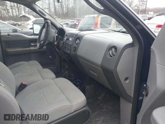 2008 Ford F-150 XL with VIN 1FTRF14W88KD94650, listed as a IAAI auction lot 41509571 with 134,977 mi miles. Bid and sale history available at carsss.com. Image 5.