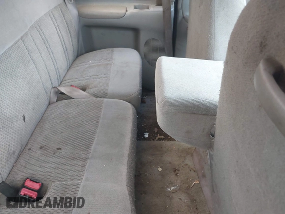 1997 Ford F-150 XL with VIN 1FTDX1869VNA33231, listed as a IAAI auction lot 42697823 with 149,986 mi miles and . Bid and sale history available at DreamBid. Image 8.