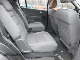 2006 Ford Freestyle SEL with VIN 1FMZK02196GA12022, listed as a IAAI auction lot 41538380 with 127,703 mi miles. Bid and sale history available at carsss.com. Image 8.