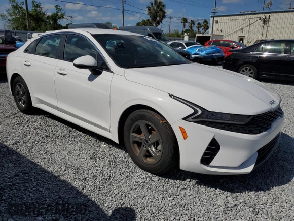2024 Kia K5 LXS with VIN 5XXG14J23RG250489, listed as a Copart auction lot 51930885 with 7,513 mi miles and Non Repairable. Bid and sale history available at carsss.com. Image 4.