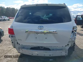2013 Toyota Highlander with VIN 5TDZA3EH2DS038661, listed as a IAAI auction lot 40925630 with 143,773 mi miles and . Bid and sale history available at DreamBid. Image 17.
