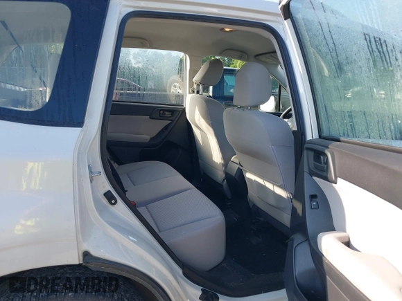 2015 Subaru Forester 2.5i with VIN JF2SJABC1FH557918, listed as a IAAI auction lot 42645355 with 288,345 mi miles and . Bid and sale history available at DreamBid. Image 8.