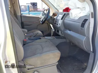 2019 Nissan Frontier SV z VIN 1N6AD0ER7KN785779, wystawiony jako IAAI lot #40382228 z przebiegiem 62 586 mil mil oraz . Historia ofert i sprzedaży dostępna na DreamBid. Obrazek 5.