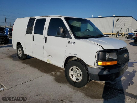 2007 Chevrolet Express Cargo Van with VIN 1GCFG15X571104330, listed as a Copart auction lot 74613484 with 207,630 mi miles and Salvage Title. Bid and sale history available at carsss.com. Image 4.