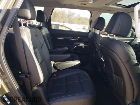 2024 Kia Telluride EX X-Line with VIN 5XYP3DGC4RG452246, listed as a Copart auction lot 50461355 with 16,229 mi miles and Salvage title. Bid and sale history available at DreamBid. Image 11.