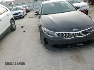 2016 Kia Optima EX z VIN 5XXGU4L30GG058389, wystawiony jako Copart lot #49993295 z przebiegiem 78 445 mil mil oraz Szkoda całkowita • Salvage title. Historia ofert i sprzedaży dostępna na DreamBid. Obrazek 10.