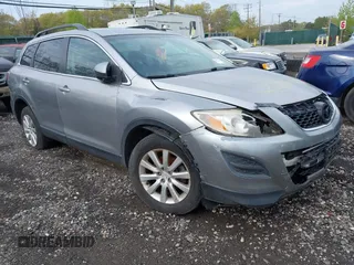 2010 Mazda CX-9 Touring z VIN JM3TB3MV1A0212302, wystawiony jako IAAI lot #42164734 z przebiegiem Nie podano mil oraz . Historia ofert i sprzedaży dostępna na DreamBid. Obrazek 1.