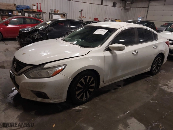 2018 Nissan Altima 2.5 SL with VIN 1N4AL3AP4JC260710, listed as a IAAI auction lot 41593136 with 133,367 mi miles. Bid and sale history available at carsss.com. Image 17.