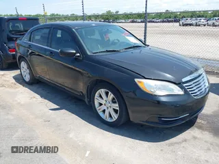 2012 Chrysler 200 Touring with VIN 1C3CCBBB8CN106867, listed as a IAAI auction lot 42233186 with 136,276 mi miles and . Bid and sale history available at DreamBid. Image 1.
