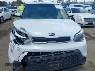 2016 Kia Soul with VIN KNDJN2A27G7342550, listed as a IAAI auction lot 41969942 with 133,140 mi miles. Bid and sale history available at carsss.com. Image 12.