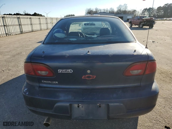 2002 Chevrolet Cavalier with VIN 1G1JC524027313528, listed as a Copart auction lot 84724384 with 171,949 mi miles and Non Repairable. Bid and sale history available at carsss.com. Image 6.