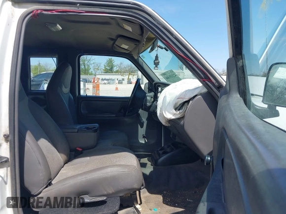 2001 Ford Ranger XL with VIN 1FTYR14V11PB41799, listed as a IAAI auction lot 42115366 with 236,813 mi miles. Bid and sale history available at carsss.com. Image 5.