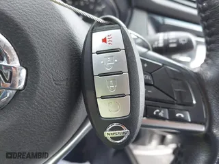 2017 Nissan Rogue SL with VIN JN8AT2MT5HW405814, listed as a IAAI auction lot 41512457 with 71,161 mi miles. Bid and sale history available at carsss.com. Image 11.