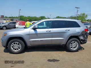 2018 Jeep Grand Cherokee Upland z VIN 1C4RJFAG4JC504649, wystawiony jako IAAI lot #42412066 z przebiegiem 36 729 mil mil oraz . Historia ofert i sprzedaży dostępna na DreamBid. Obrazek 17.