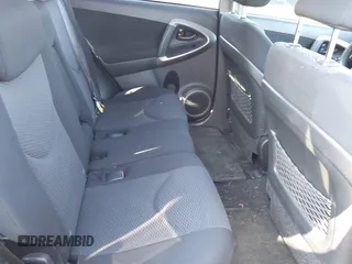 2007 Toyota RAV4 Sport z VIN JTMBD32V275077246, wystawiony jako IAAI lot #42781419 z przebiegiem 145 010 mil mil oraz . Historia ofert i sprzedaży dostępna na DreamBid. Obrazek 8.
