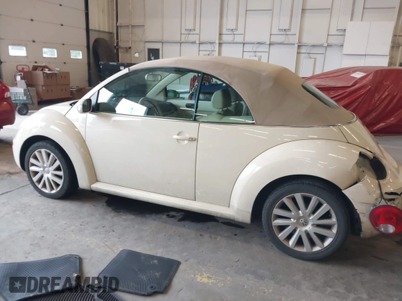 2009 Volkswagen Beetle S with VIN 3VWRG31Y89M408245, listed as a IAAI auction lot 41600593 with 76,156 mi miles and . Bid and sale history available at DreamBid. Image 14.