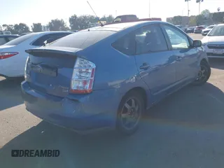 2008 Toyota Prius with VIN JTDKB20U387728156, listed as a IAAI auction lot 41635658 with 203,156 mi miles. Bid and sale history available at carsss.com. Image 4.
