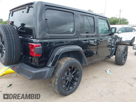 2024 Jeep Wrangler Sahara z VIN 1C4RJXP64RW270477, wystawiony jako IAAI lot #42782122 z przebiegiem Nie podano mil oraz . Historia ofert i sprzedaży dostępna na DreamBid. Obrazek 4.