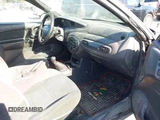 2000 Ford Escort ZX2 with VIN 3FAKP1139YR248686, listed as a IAAI auction lot 41721653 with 300,218 mi miles. Bid and sale history available at carsss.com. Image 5.