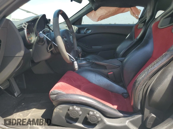 2015 Nissan 370Z Nismo z VIN JN1AZ4EH3FM441254, wystawiony jako Copart lot #52646145 z przebiegiem 74 303 mil mil oraz Szkoda całkowita • Salvage title. Historia ofert i sprzedaży dostępna na DreamBid. Obrazek 7.