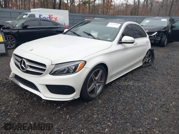 2015 Mercedes-Benz C-Class C 400 with VIN 55SWF6GB9FU011462, listed as a IAAI auction lot 41649304 with 123,915 mi miles. Bid and sale history available at carsss.com. Image 2.