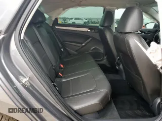 2020 Volkswagen Passat SE z VIN 1VWSA7A38LC010962, wystawiony jako Copart lot #57520325 z przebiegiem 76 566 mil mil oraz Czysty tytuł • Clean title. Historia ofert i sprzedaży dostępna na DreamBid. Obrazek 10.