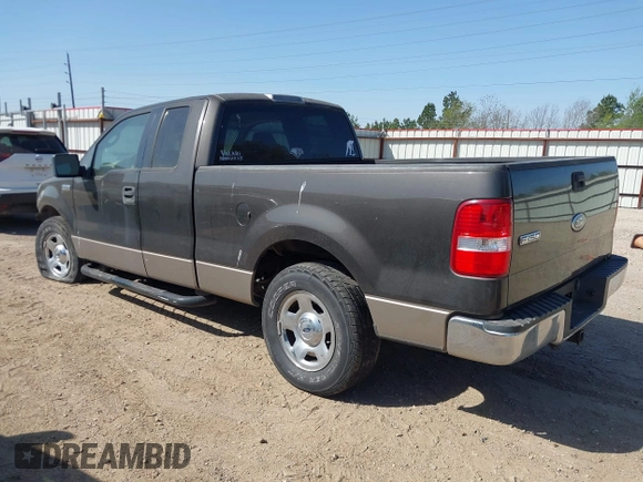2005 Ford F-150 XLT with VIN 1FTPX12585NA67903, listed as a IAAI auction lot 41856821 with 174,847 mi miles. Bid and sale history available at carsss.com. Image 3.