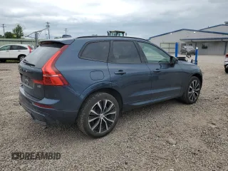 2023 Volvo XC60 Ultimate Dark Theme z VIN YV4L12RX2P1373659, wystawiony jako Copart lot #61017835 z przebiegiem 26 307 mil mil oraz Szkoda całkowita • Salvage title. Historia ofert i sprzedaży dostępna na DreamBid. Obrazek 3.