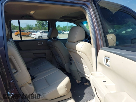 2012 Honda Pilot EX-L with VIN 5FNYF3H53CB043093, listed as a IAAI auction lot 41998849 with 187,058 mi miles. Bid and sale history available at carsss.com. Image 8.