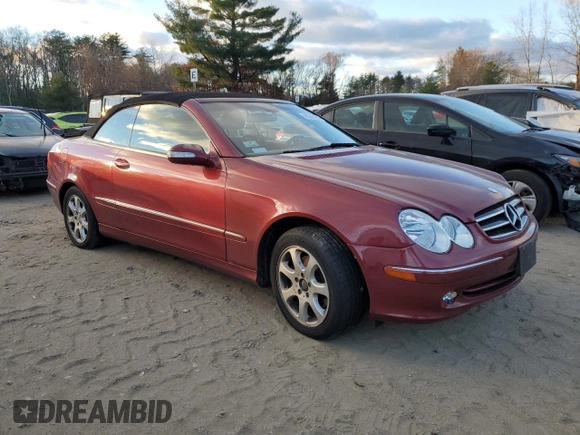 2004 Mercedes-Benz CLK 320 z VIN WDBTK65G04T032160, wystawiony jako Copart lot #80343424 z przebiegiem 104 002 mil mil oraz Tytuł czysty. Historia ofert i sprzedaży dostępna na DreamBid. Obrazek 4.