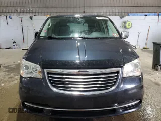 2014 Chrysler Town & Country Limited with VIN 2C4RC1GG9ER156039, listed as a Copart auction lot 88403185 with 111,663 mi miles and Salvage Title. Bid and sale history available at DreamBid. Image 5.