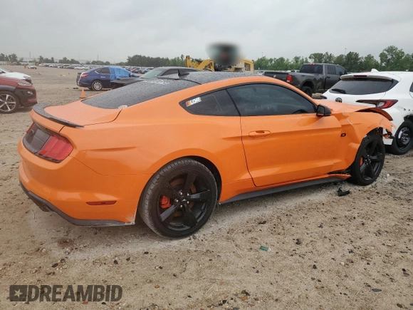 2021 Ford Mustang GT z VIN 1FA6P8CF9M5101492, wystawiony jako Copart lot #52884925 z przebiegiem 16 380 mil mil oraz Szkody całkowita. Historia ofert i sprzedaży dostępna na DreamBid. Obrazek 3.