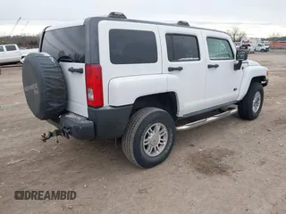 2008 Hummer H3 Luxury with VIN 5GTEN43E188184909, listed as a IAAI auction lot 41399704 with 227,601 mi miles and . Bid and sale history available at DreamBid. Image 4.