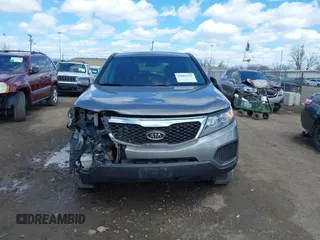 2012 Kia Sorento LX with VIN 5XYKT3A13CG283758, listed as a IAAI auction lot 41869331 with 192,187 mi miles. Bid and sale history available at carsss.com. Image 12.