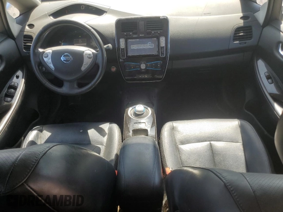 2015 Nissan LEAF S with VIN 1N4AZ0CP7FC305804, listed as a Copart auction lot 61262525 with 68,724 mi miles and Salvage title. Bid and sale history available at DreamBid. Image 8.