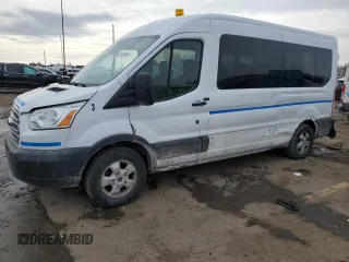 2018 Ford Transit Passenger XL with VIN 1FBAX2CM3JKA97862, listed as a Copart auction lot 43121545 with 67,592 mi miles and Clean Title. Bid and sale history available at carsss.com. Image 1.