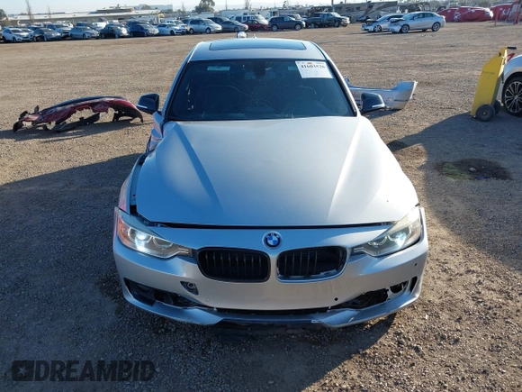 2015 BMW 3 Series 335i z VIN WBA3A9G51FNT09260, wystawiony jako IAAI lot #41603526 z przebiegiem 106 020 mil mil oraz . Historia ofert i sprzedaży dostępna na DreamBid. Obrazek 13.