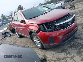 2014 Kia Sorento LX with VIN 5XYKT4A7XEG482738, listed as a IAAI auction lot 41295018 with 64,080 mi miles and . Bid and sale history available at carsss.com. Image 1.