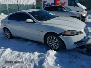 2015 Jaguar XF I4 T Premium with VIN SAJWA0FS0FPU88142, listed as a IAAI auction lot 41314820 with 78,239 mi miles. Bid and sale history available at carsss.com. Image 1.